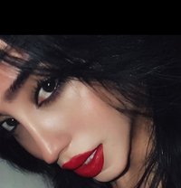 Dark Feminine 22c - Transsexual escort in Beirut