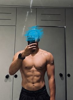 Dark Knight (WOMAN AND COUPLE EXPERT) - Male escort in Kuala Lumpur Photo 2 of 2