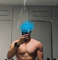 Dark Knight (WOMAN AND COUPLE EXPERT) - Male escort in Kuala Lumpur
