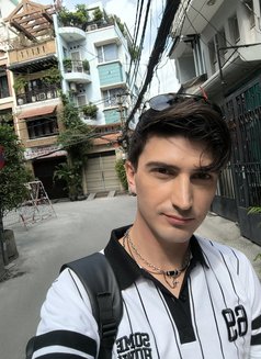 Dark Lord - Male dominatrix in Kuala Lumpur Photo 2 of 2