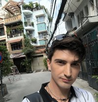 Dark Lord - Male dominatrix in Kuala Lumpur