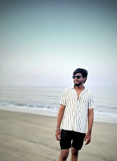Dark Night - Male escort in Pune Photo 2 of 7