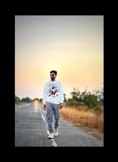 Dark Night - Male escort in Pune Photo 5 of 7