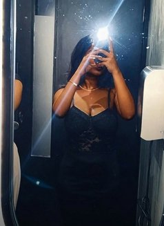 Dark sexy girl - escort in Noida Photo 3 of 4