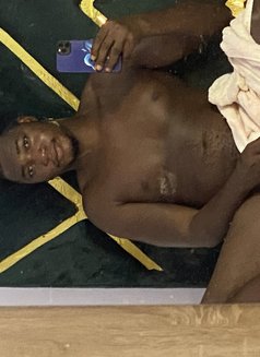 Dark Snow - Male escort in Accra Photo 7 of 12