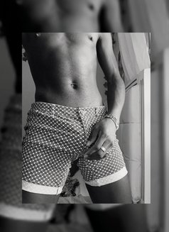 Dark Temptation - Male escort in Nairobi Photo 3 of 6