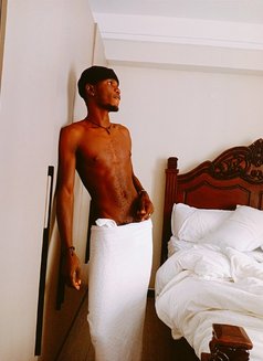 Dark Temptation - Male escort in Nairobi Photo 6 of 6