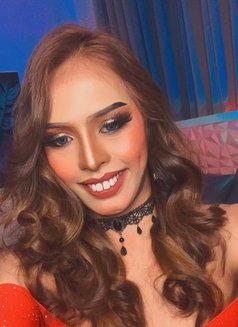 Darkpaula01 - Transsexual escort in Manila Photo 4 of 6