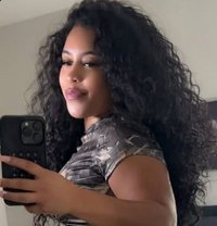 Darlie - escort in Erbil Photo 1 of 2