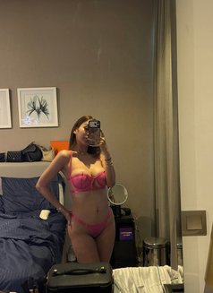 Darling Im available - escort in Tokyo Photo 7 of 8