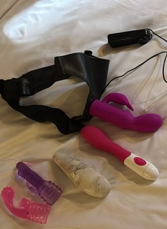 Darrina - escort in Beirut Photo 2 of 10