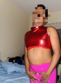 Darsh - Acompañantes transexual in Sharjah Photo 12 of 12