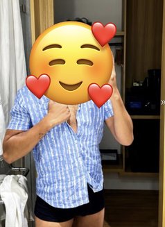 Darwik Mohwiz - Male escort in Dubai Photo 1 of 1
