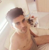 Darwin - Male escort in Jakarta