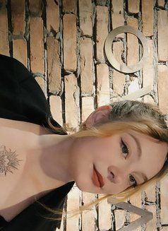 Darya 18y, Teen Babe - escort in Dubai Photo 2 of 9