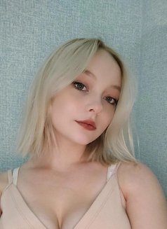 Darya 18y, Teen Babe - escort in Dubai Photo 5 of 9