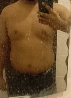 Dash - Male escort in Colombo Photo 3 of 4
