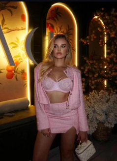 Dasha - escort in Tbilisi Photo 3 of 9