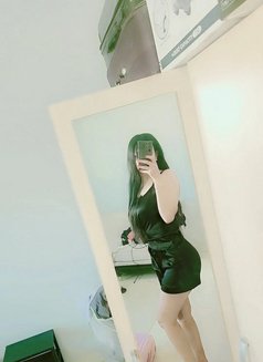 Dasha - escort in Riyadh Photo 3 of 5