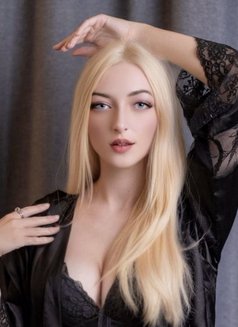 Dasha - escort in Al Manama Photo 1 of 12