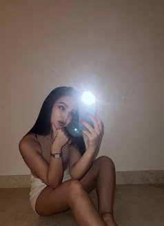 Dasha - escort in Doha Photo 4 of 10