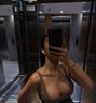 Dasha - Acompañantes transexual in Makati City Photo 1 of 6
