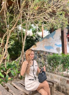 Dasha - Transsexual escort in Makati City Photo 5 of 6