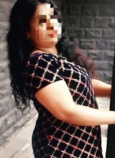 Dashing jyoti bhabhi - adult performer in New Delhi Photo 4 of 11