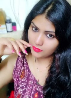 Dashing Neha flowers - adult performer in New Delhi Photo 1 of 6