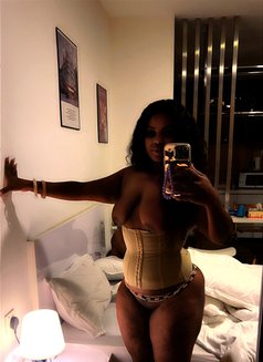 Dasilva Squirting, Anal Rimming Queen - escort in Kuala Lumpur Photo 4 of 8