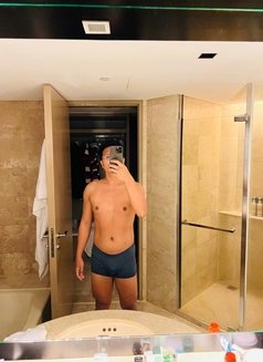 the real meaning of pleasure - Male escort in Manila Photo 6 of 13