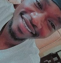 Dave - Male companion in Nairobi