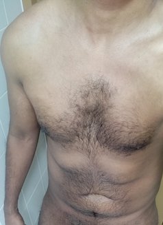 Dave Masseur - Acompañantes masculino in Dubai Photo 4 of 4