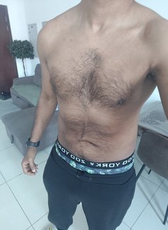 Dave Masseur - Male escort in Dubai Photo 5 of 6