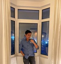 Dave Rsatile - Male escort in Muscat