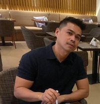 Dave Rsatile - Male escort in Muscat