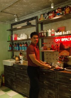 Dave Rsatile - Male escort in Muscat Photo 2 of 3