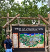 Dave Rsatile - Male escort in Muscat