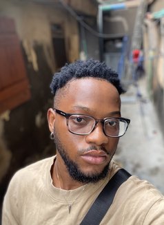 Dave Som - Male escort in Lagos, Nigeria Photo 2 of 5
