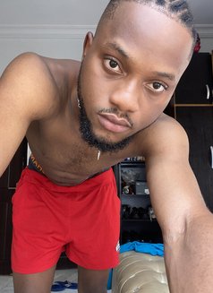 Dave Som - Male escort in Lagos, Nigeria Photo 3 of 5