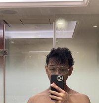 Dave Sy - Male escort in Manila