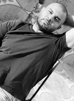 Dave - masseur in Amman Photo 4 of 5