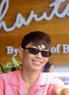 Dave Yu - Male escort in Bangkok Photo 4 of 16