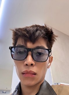 Dave Yu - Male escort in Bangkok Photo 10 of 16