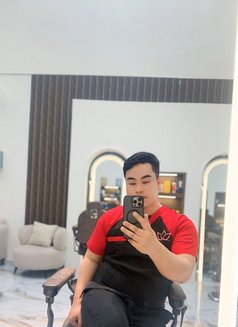 Dave27 - Male escort in Riyadh Photo 1 of 3