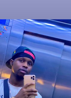 Davics - Male escort in Abuja Photo 4 of 4