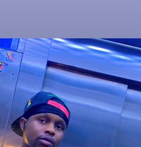 Davics - Male escort in Abuja