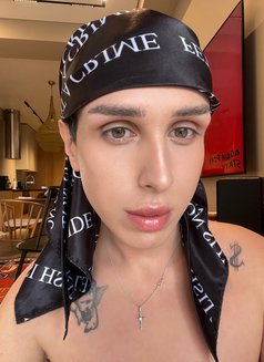 David - Male escort in Riyadh Photo 25 of 26