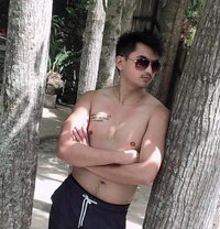 David - Male escort in Manila