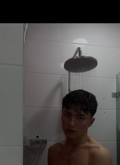 David First Time in Dubai - Male escort in Dubai Photo 5 of 8